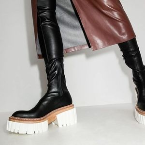 ABOVE THE KNEE LEATHER BOOTZ
